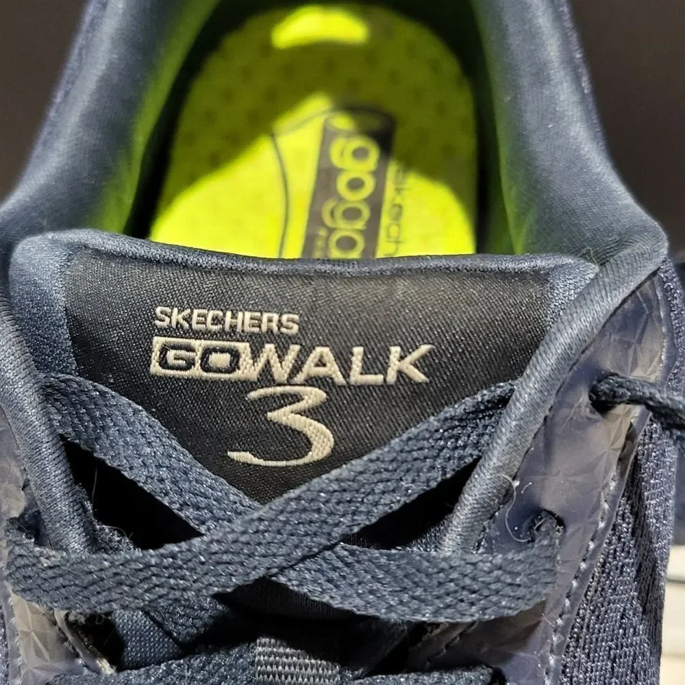 Skechers men lightweight